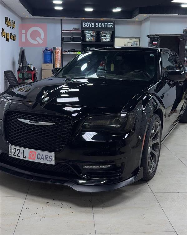 Chrysler 300 2017 for sale in Iraq - Al-Diwaniyah